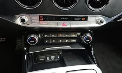 Kia Stinger 2019, 148216 км, за 10358.31 USD - фото 31
