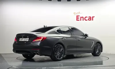 Genesis G70 2018, 82102 км, за 12143.89 USD