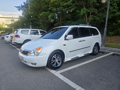 Kia Canival · 2013 год