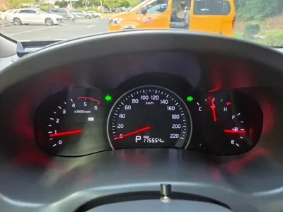 Kia Canival 2013, 175575 км, за 3452.77 USD - фото 6