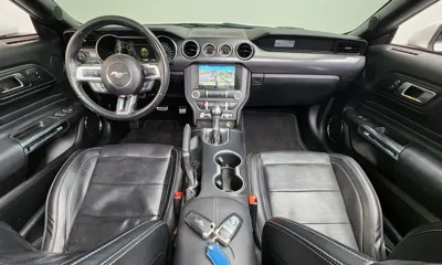 Ford Mustang 2019, 117612 км, за 12884.04 USD - фото 7