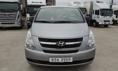 Hyundai Starex 2012, 185129 км, за 2847.68 USD