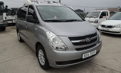 Hyundai Starex 2012, 185129 км, за 2847.68 USD