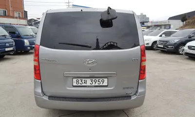 Hyundai Starex 2012, 185129 км, за 2847.68 USD