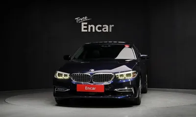BMW 5-Series 2019, 69081 км, за 15165.55 USD