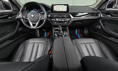BMW 5-Series 2019, 69081 км, за 15165.55 USD - фото 7