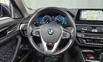 BMW 5-Series 2019, 69081 км, за 15165.55 USD - фото 13