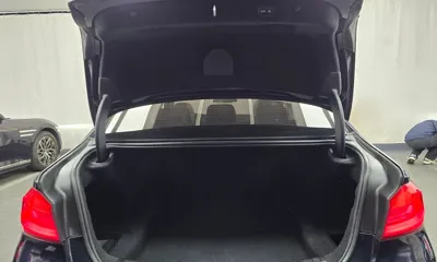 BMW 5-Series 2019, 69081 км, за 15165.55 USD - фото 20