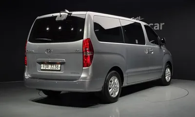 Hyundai Starex 2018, 59489 км, за 9446.26 USD