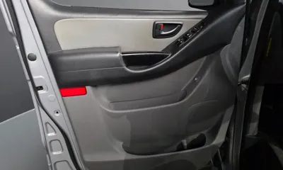 Hyundai Starex 2018, 59489 км, за 9446.26 USD - фото 27