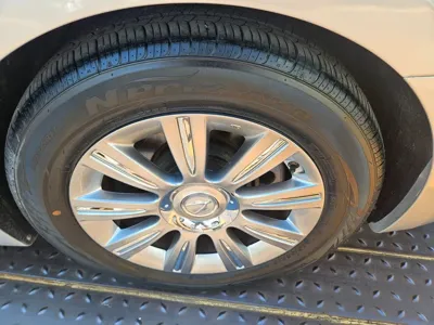 Hyundai Equus 2010, 118307 км, за 3255.84 USD - фото 9