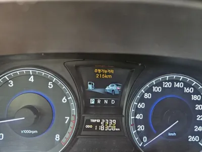 Hyundai Equus 2010, 118307 км, за 3255.84 USD - фото 17