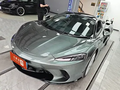 McLaren GT · 2021 год