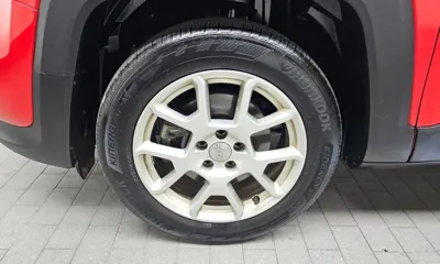 Jeep Renegade 2021, 142326 км, за 7532.21 USD