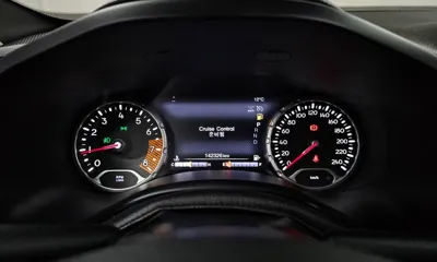 Jeep Renegade 2021, 142326 км, за 7532.21 USD - фото 8