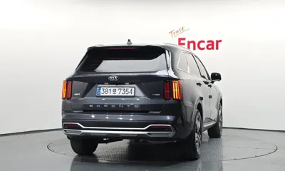 Kia Sorento 2021, 124469 км, за 16612.39 USD