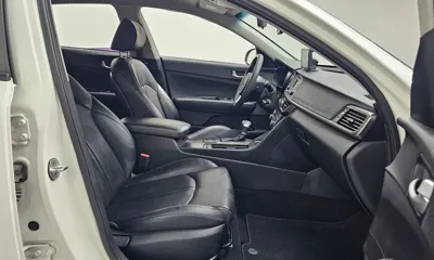 Kia K5 2016, 119094 км, за 4588.42 USD - фото 11