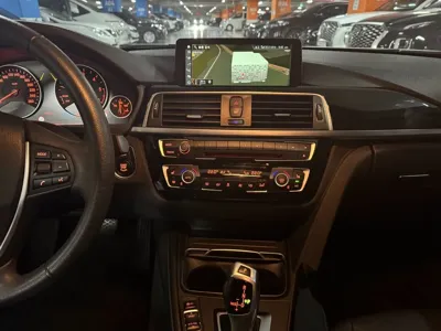 BMW 3-Series 2018, 149218 км, за 9051.24 USD - фото 6