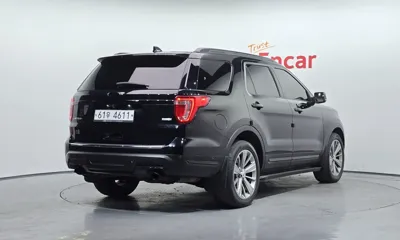 Ford Explorer 2018, 120903 км, за 10927.14 USD