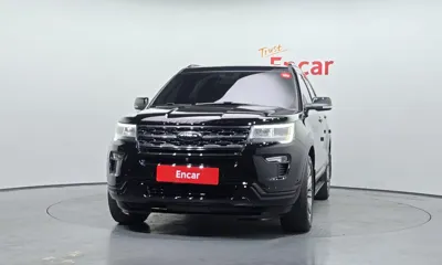Ford Explorer 2018, 120903 км, за 10927.14 USD
