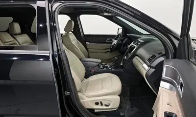 Ford Explorer 2018, 120903 км, за 10927.14 USD - фото 11