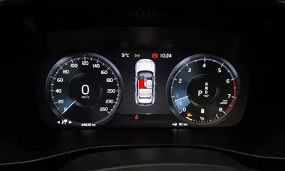 Volvo XC40 2021, 44646 км, за 18434.09 USD - фото 8