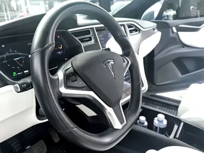Tesla Model X 2018, 35000 км, за 29399.08 USD - фото 8