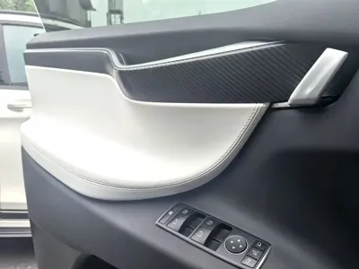 Tesla Model X 2018, 35000 км, за 29399.08 USD - фото 18