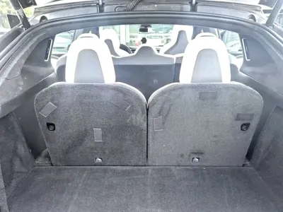 Tesla Model X 2018, 35000 км, за 29399.08 USD - фото 19