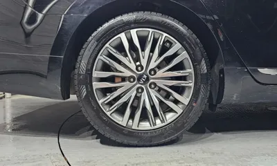 Kia K7 2021, 128851 км, за 10921.14 USD