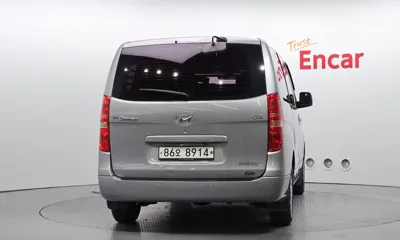 Hyundai Starex 2013, 82113 км, за 5667.76 USD