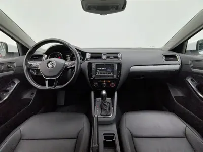 Volkswagen Sagitar 2018, 144500 км, за 5725.29 USD