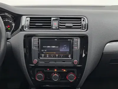 Volkswagen Sagitar 2018, 144500 км, за 5692.99 USD - фото 12