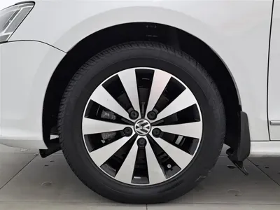 Volkswagen Sagitar 2018, 144500 км, за 5692.99 USD - фото 17