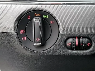 Volkswagen Sagitar 2018, 144500 км, за 5692.99 USD - фото 21
