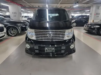 Nissan Elgrand 2007, 144496 км, за 9196 USD