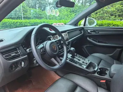 Porsche Macan 2025, 26700 км, за 57636.6 USD - фото 6