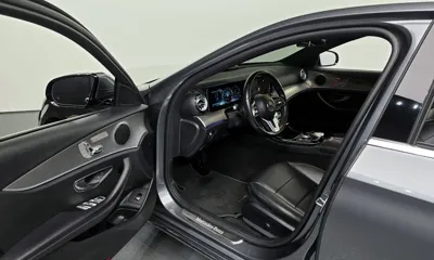 Mercedes-Benz E-Class 2019, 83529 км, за 16459.56 USD - фото 10
