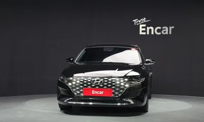 Hyundai Grandeur 2022, 100624 км, за 12480.29 USD