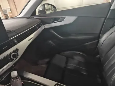 Audi A4L 2021, 58000 км, за 16744.82 USD - фото 7