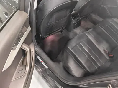 Audi A4L 2021, 58000 км, за 16744.82 USD - фото 8