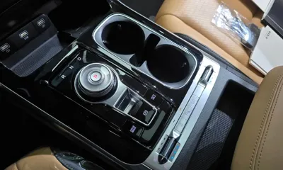 Kia Canival 2023, 67762 км, за 18314.3 USD - фото 9