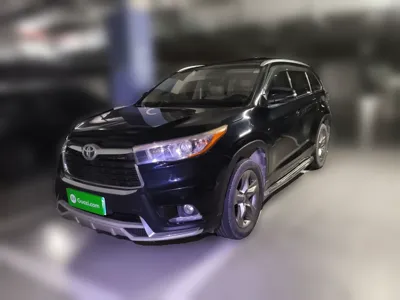 Toyota Highlander · 2015 год