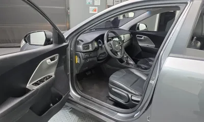 Kia Niro 2017, 147913 км, за 6170.41 USD - фото 10