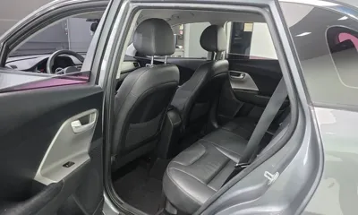 Kia Niro 2017, 147913 км, за 6170.41 USD - фото 11