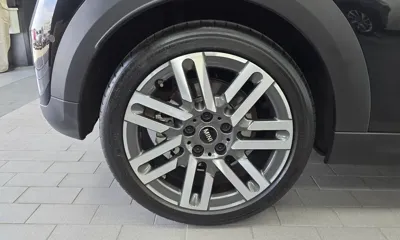 MINI Cooper 2025, 13961 км, за 18865.49 USD