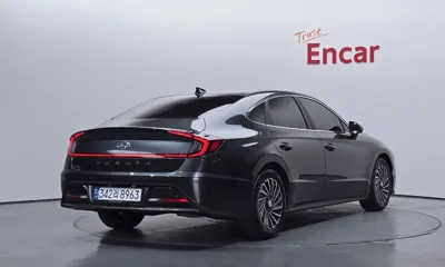 Hyundai Sonata 2022, 25645 км, за 16279.38 USD