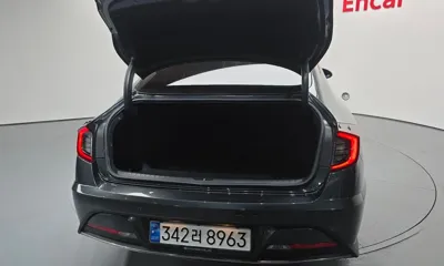 Hyundai Sonata 2022, 25645 км, за 16279.38 USD - фото 34