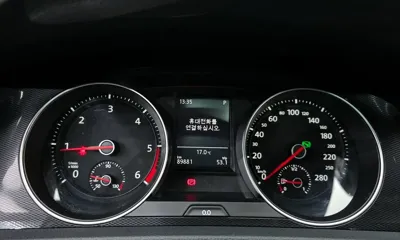 Volkswagen Golf 2014, 89800 км, за 8205.33 USD - фото 8