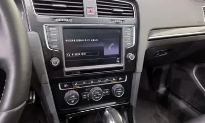 Volkswagen Golf 2014, 89800 км, за 8205.33 USD - фото 14